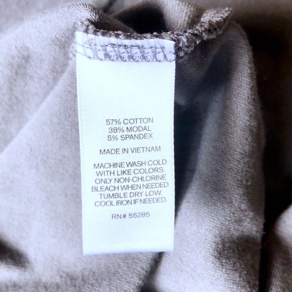 ✨Express Sleeveless Choker Top - Picture 7 of 7